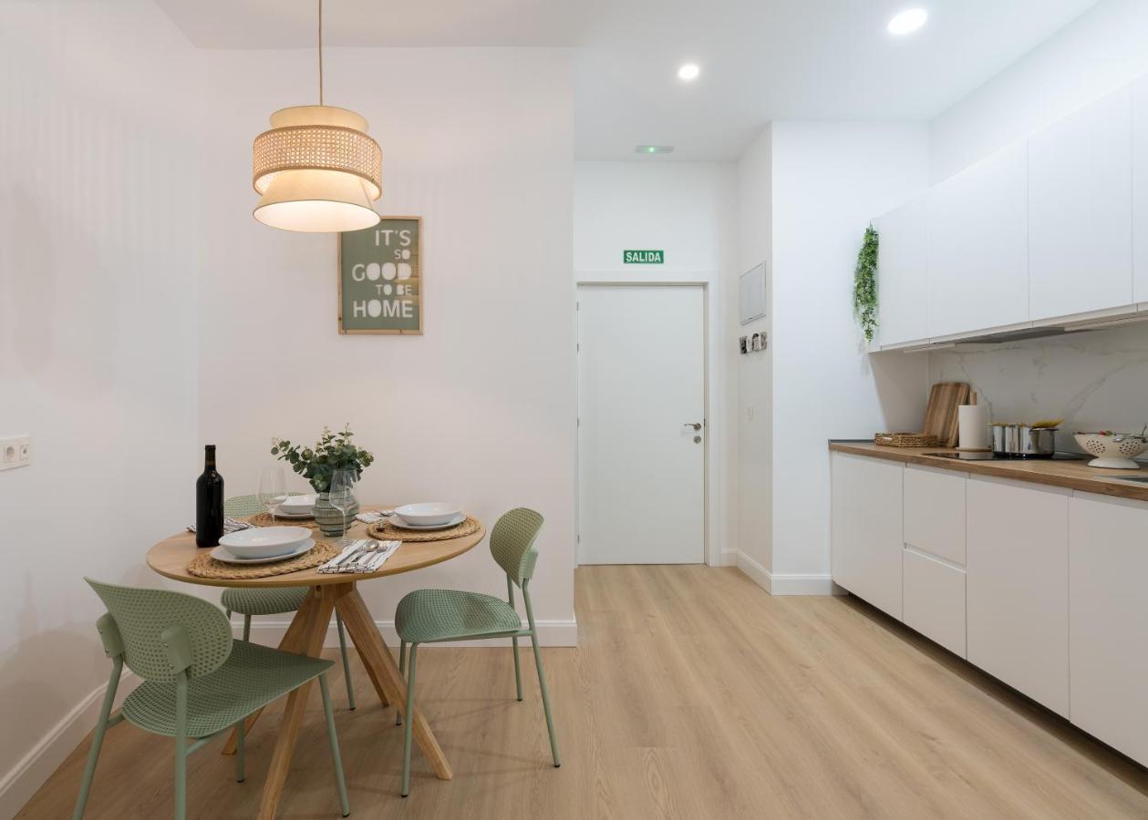 Kaixo Bilbao Apartments Экстерьер фото