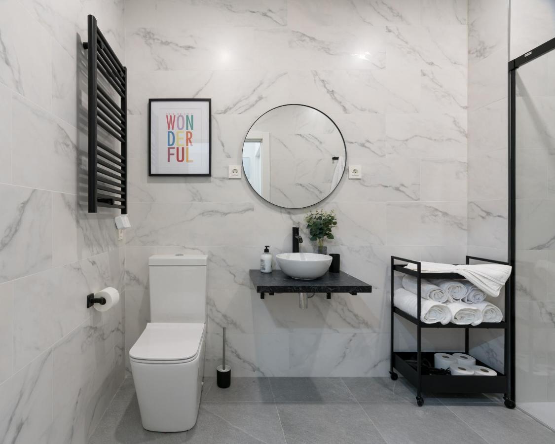 Kaixo Bilbao Apartments Экстерьер фото