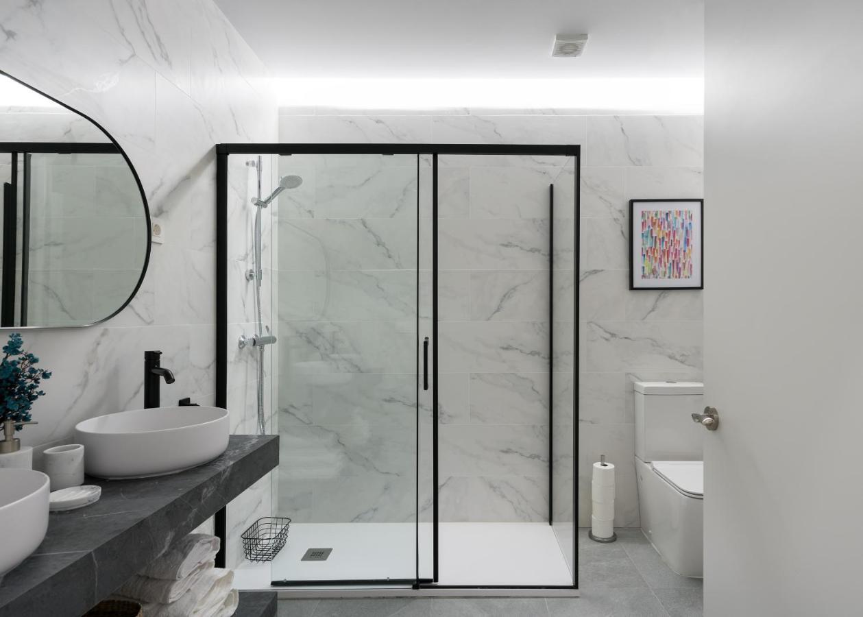 Kaixo Bilbao Apartments Экстерьер фото